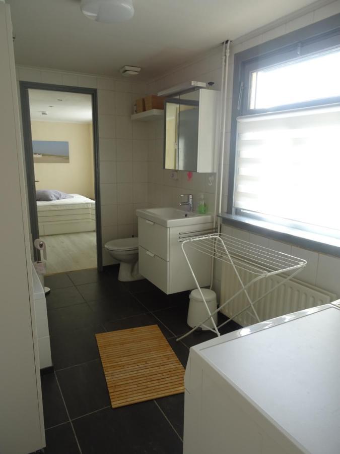 Kustverhuur, Breskens, Nijverheidstraat 11 Exterior foto